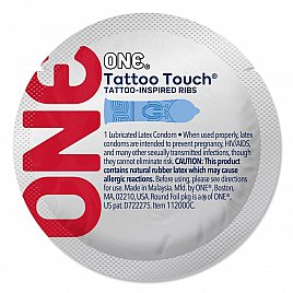 Презерватив ONE Tattoo Touch Blue, 1 шт, блакитний, з рельєфом у вигляді татуювання