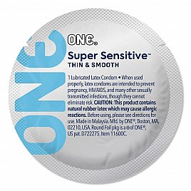 Презерватив ONE Super Sensitive, 1 шт, гладенький, з додатковою змазкою